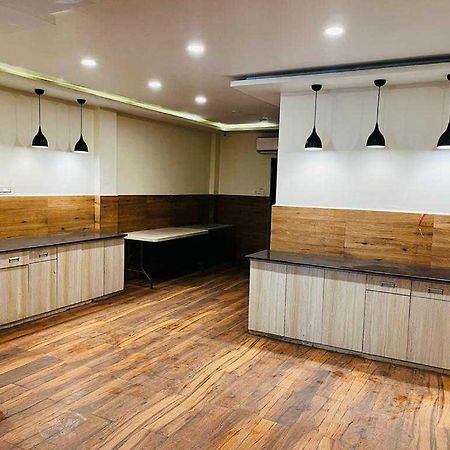 בהופאל Oyo Hotel Happy Homes מראה חיצוני תמונה