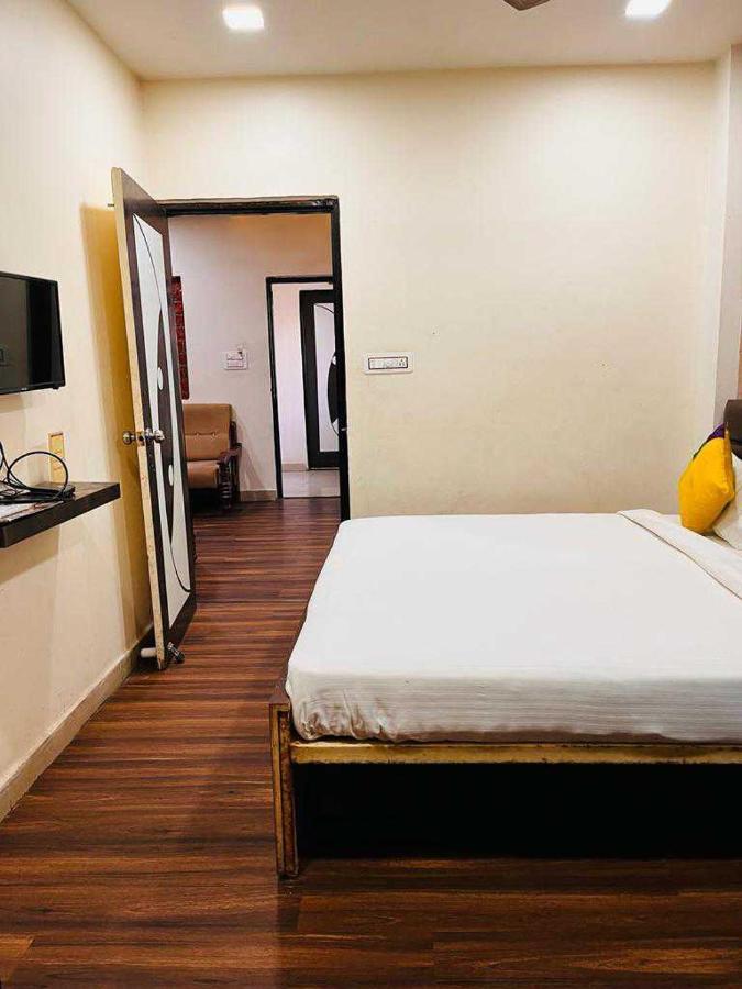בהופאל Oyo Hotel Happy Homes מראה חיצוני תמונה
